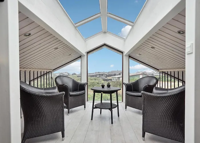 Holiday home Three-bedroom In